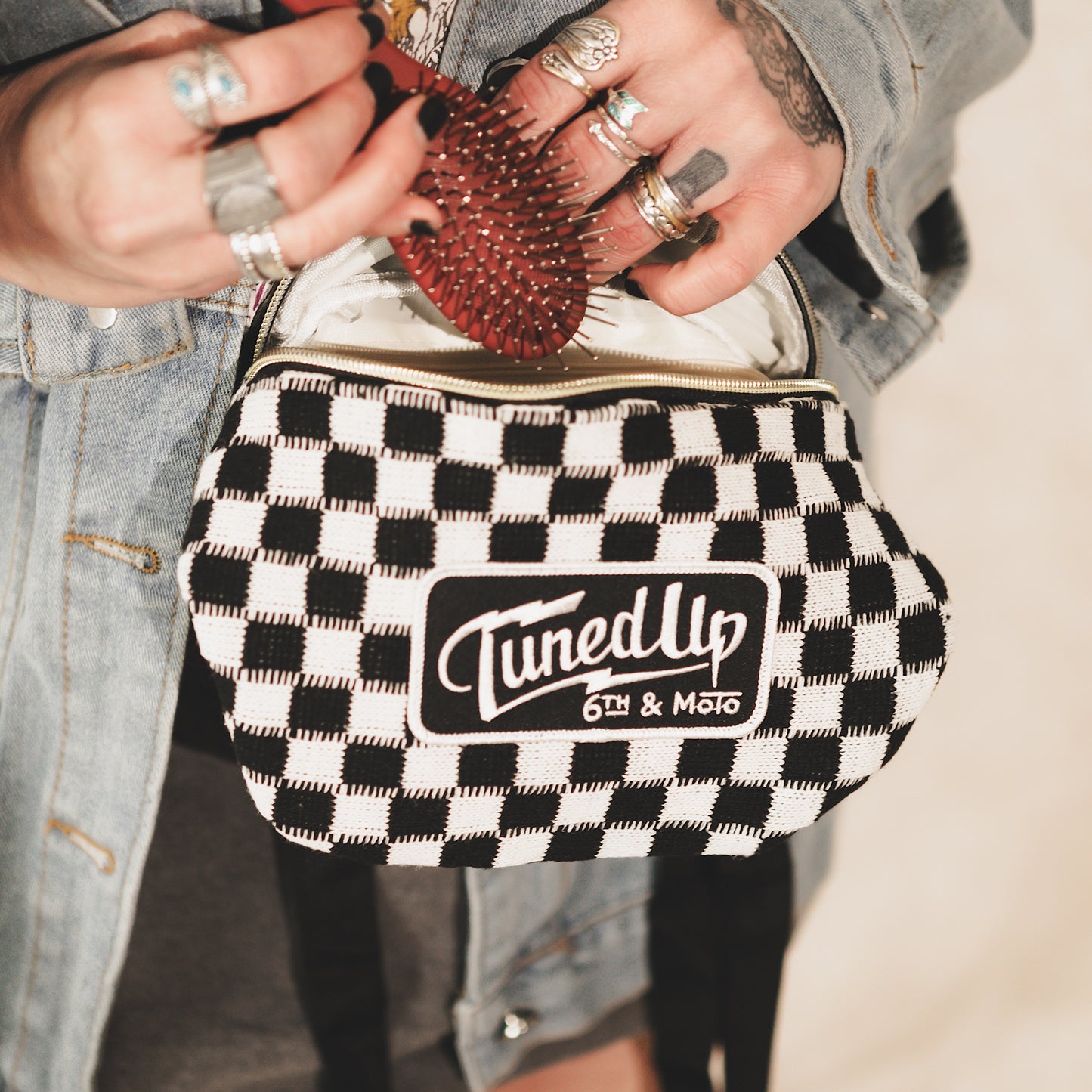THE FINAL LAP CROSSBODY