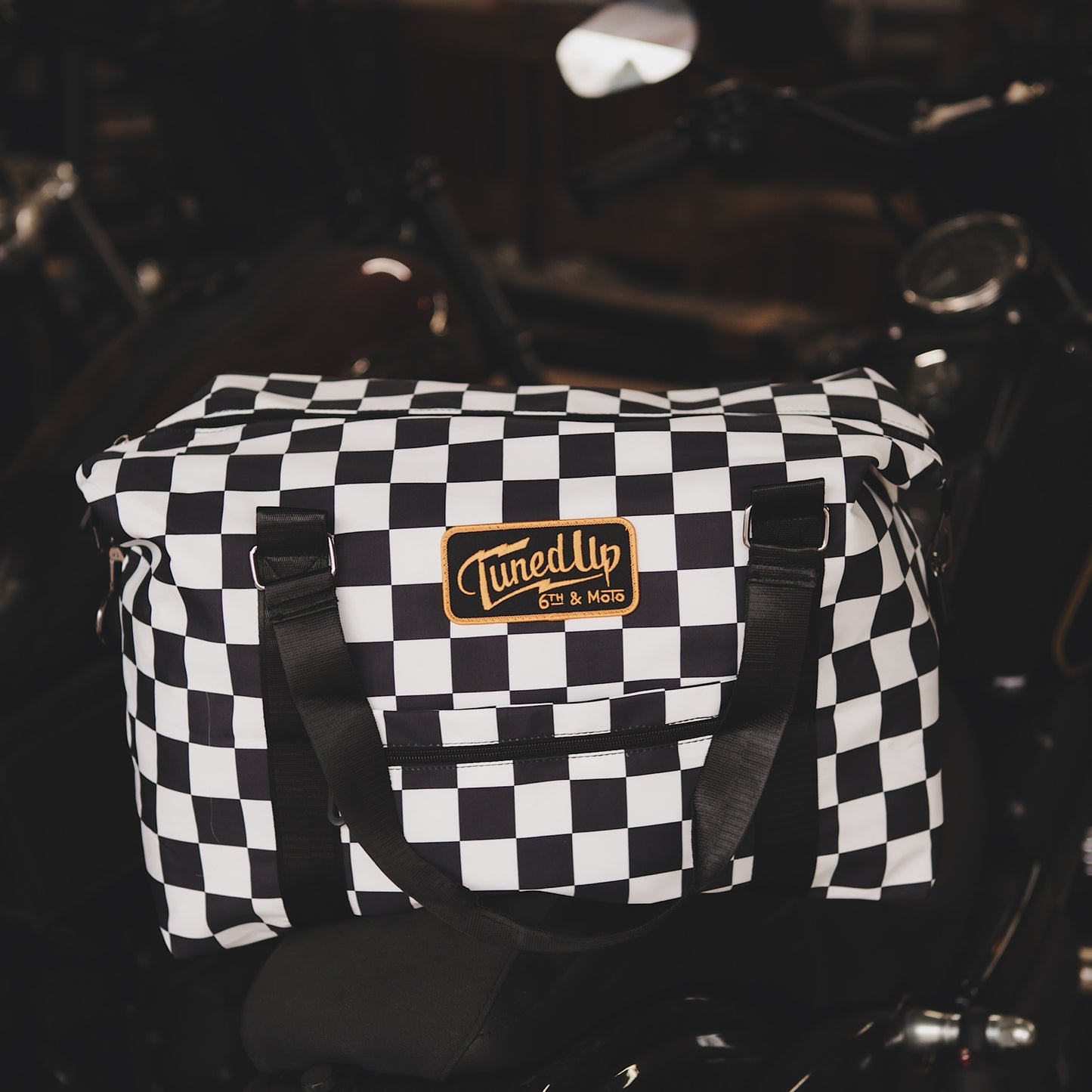 THE PIT STOP WEEKENDER