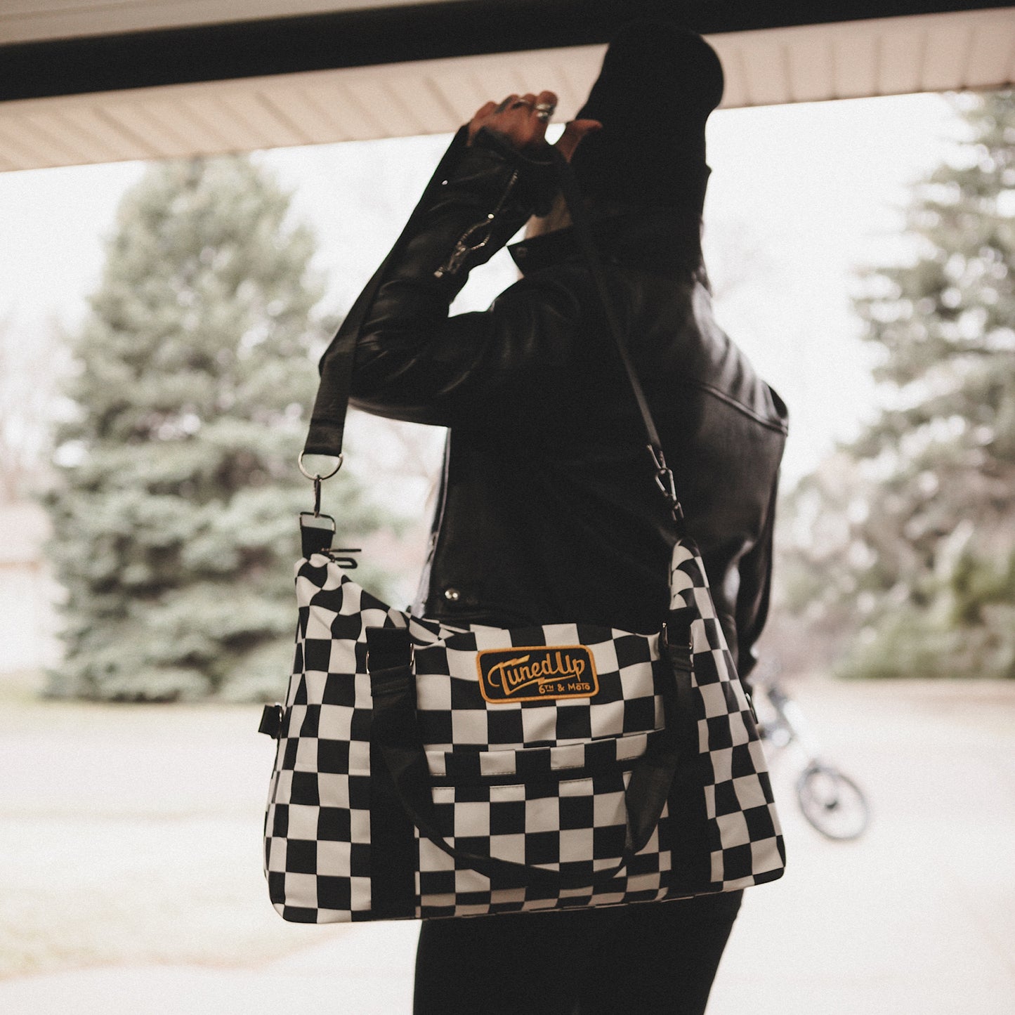 THE PIT STOP WEEKENDER