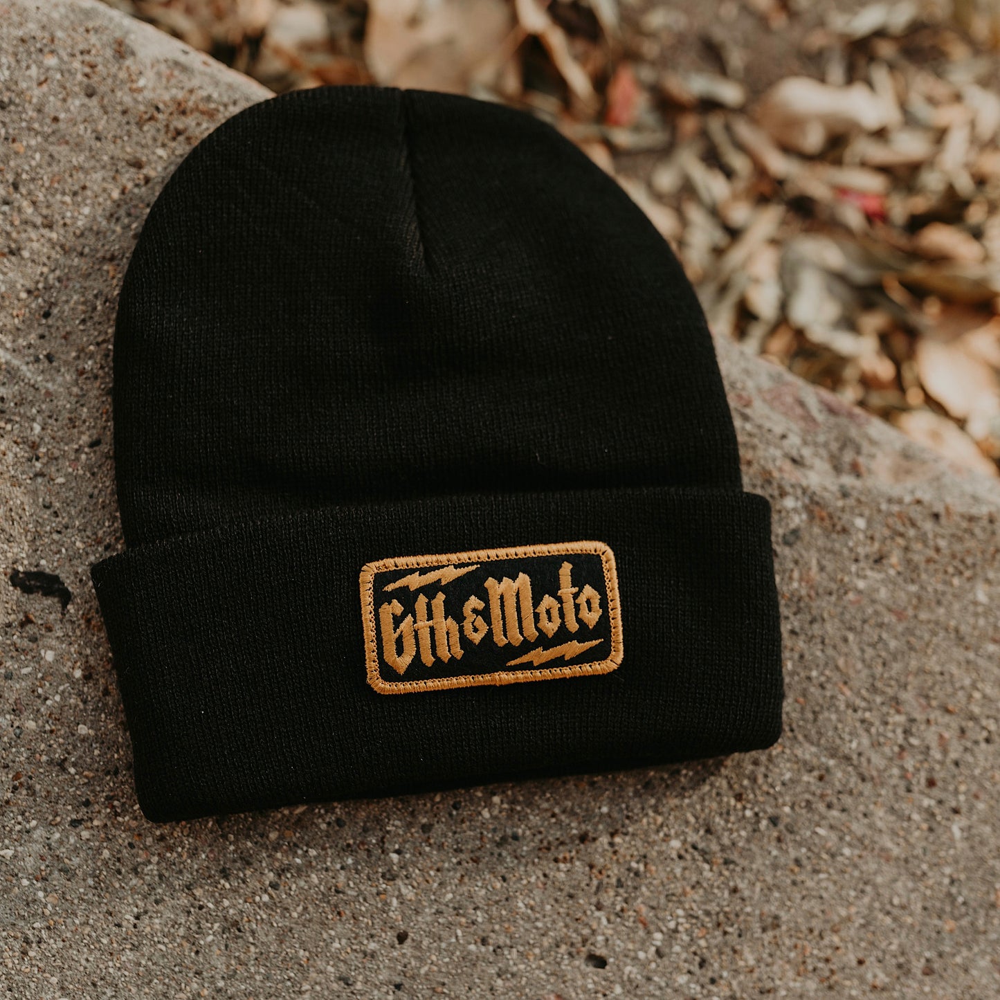 THE HITCHHIKER BEANIE