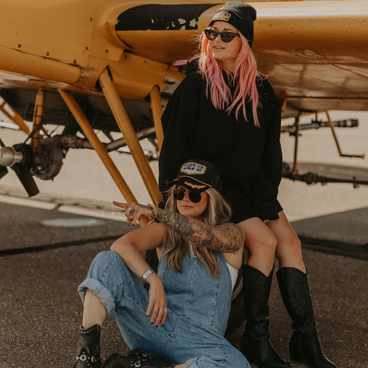 GET OUT OF TOWN - UNISEX HOODIE